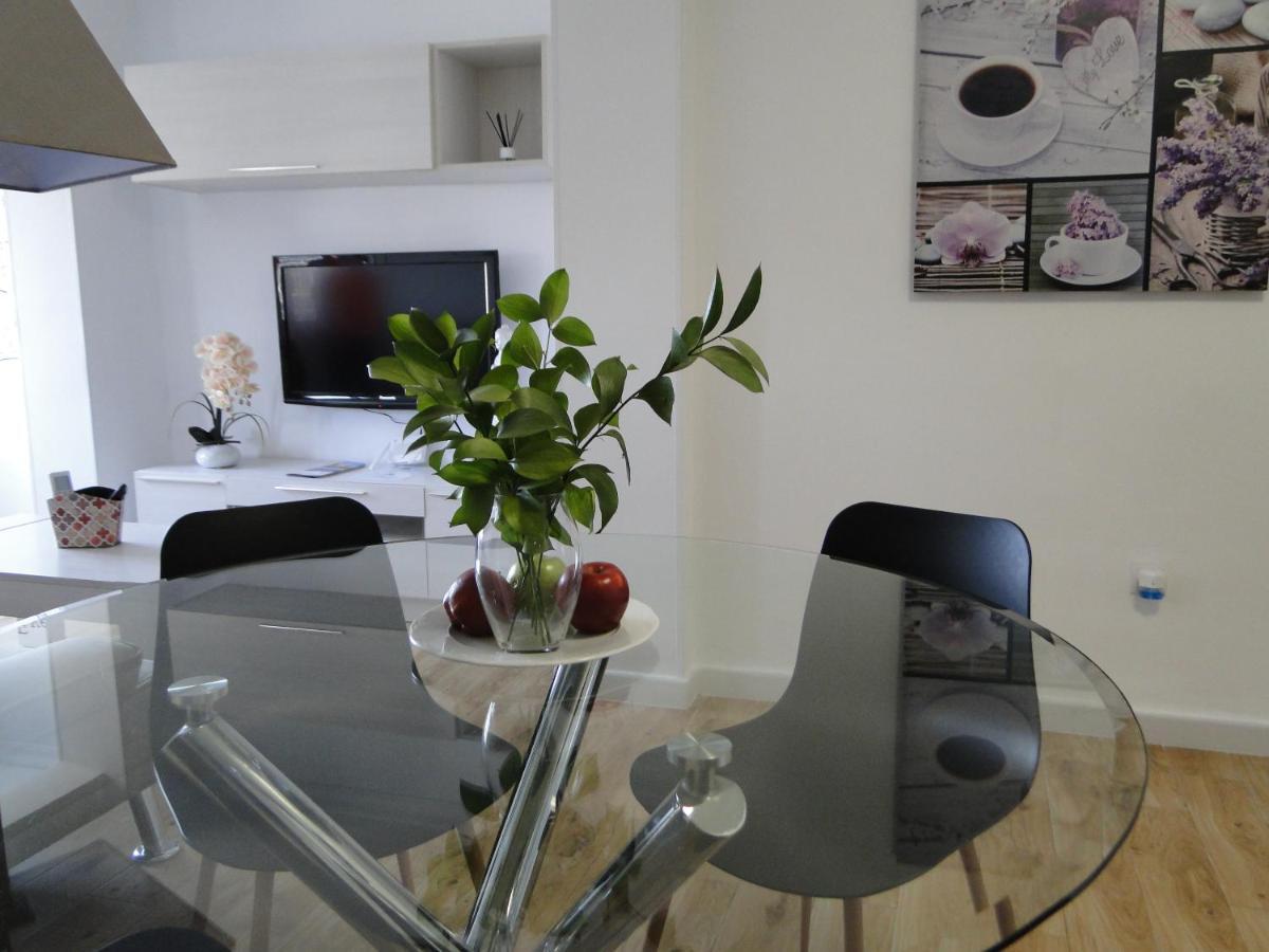 Apartamento Con Vistas A La Catedral A 15 Minutos Del Centro มาลากา ภายนอก รูปภาพ
