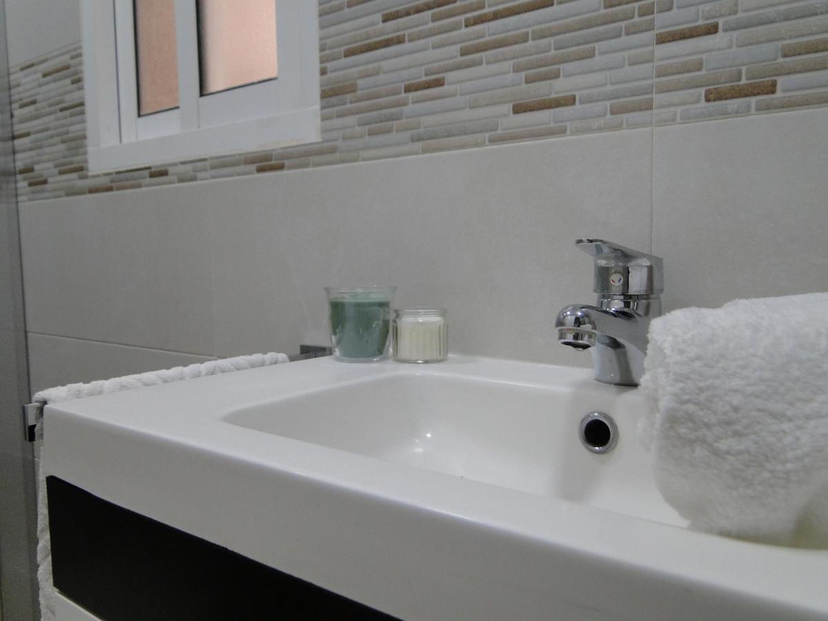 Apartamento Con Vistas A La Catedral A 15 Minutos Del Centro มาลากา ภายนอก รูปภาพ