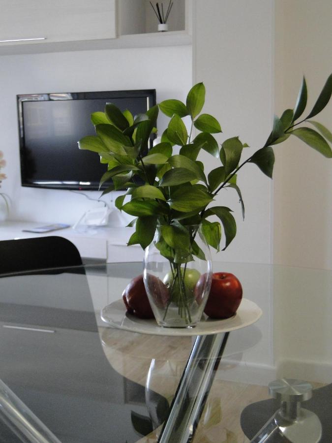 Apartamento Con Vistas A La Catedral A 15 Minutos Del Centro มาลากา ภายนอก รูปภาพ